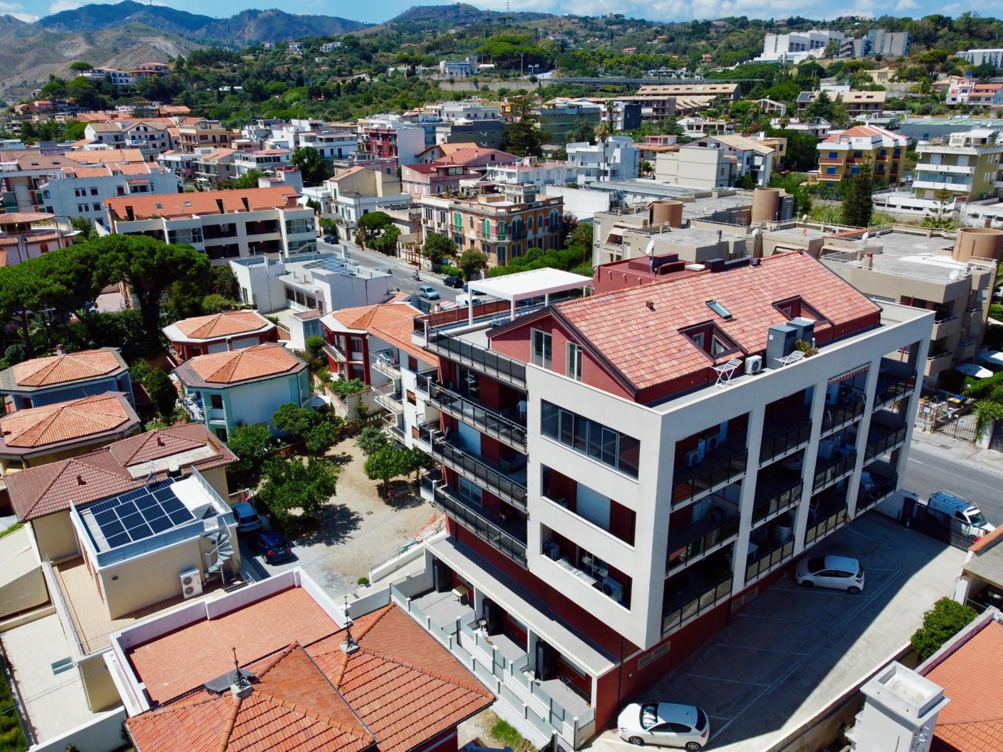 Il Salotto Sul Mare Daire Messina Dış mekan fotoğraf